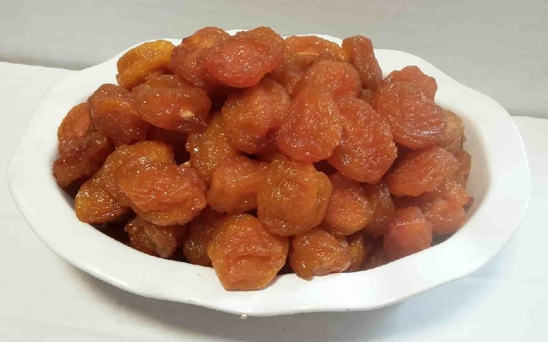 آلو خشک برای یبوست؛ مشکی زرد حاوی Vitamin A K B