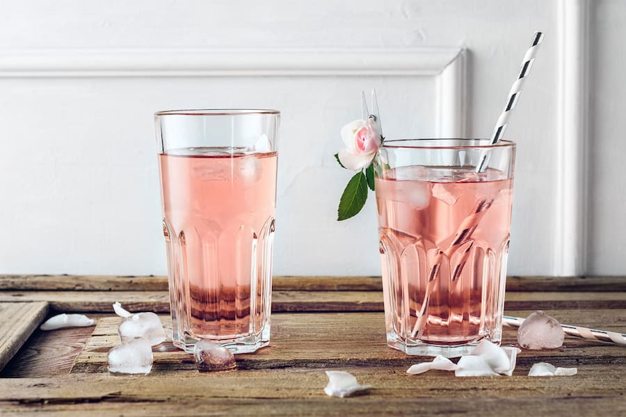 شربت گلاب برای زایمان؛ کاهش استرس افسردگی نشاط آور ویتامین C