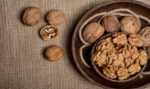 پوست گردو مو؛ ارگانیک سفید ( بزرگ و کوچک) طبیعی موی سر
