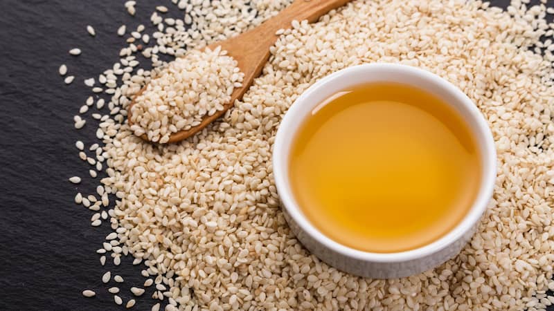 روغن کنجد غنچه؛ درمان فشار خون منیزیم آهن ویتامین B