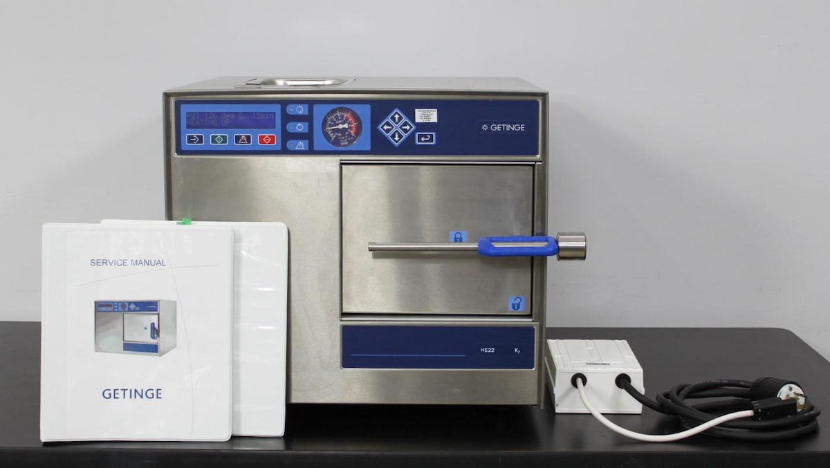 دستگاه اتوکلاو دست دوم؛ ایستاده رومیزی جنس استیل مصرف برق 220 ولت