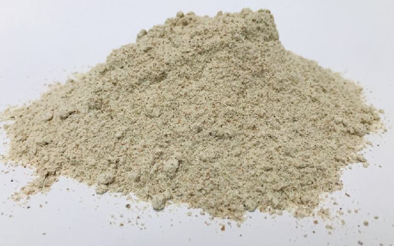 بنتونیت مهرابی؛ حفاری صنعتی کلسیم دار 2 رنگ سفید قهوه ای روشن Bentonite