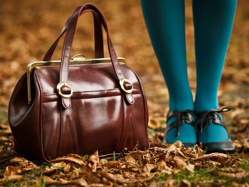 کیف چرم حصیری؛ مصنوعی طبیعی 2 رنگ سفید مشکی دوام بالا