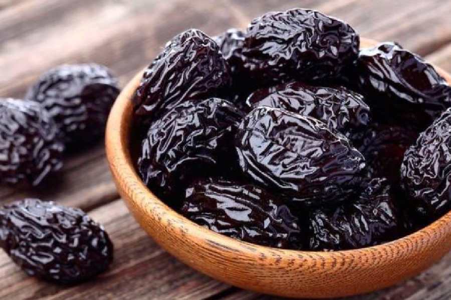 آلو سیاه خشک در بارداری (بخارا) ترش شیرین درمان یبوست Fibr