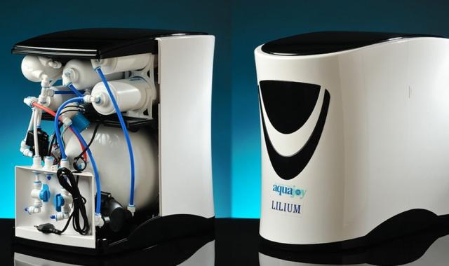 دستگاه تصفیه آب آکواجوی مدل لیلیوم؛ اتصالات کیو سی 5 فیلتر حمل آسان