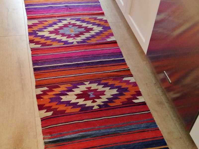 گلیم برای راه پله؛ قرمز ابریشم بدون پرز بادوام سبک Iran