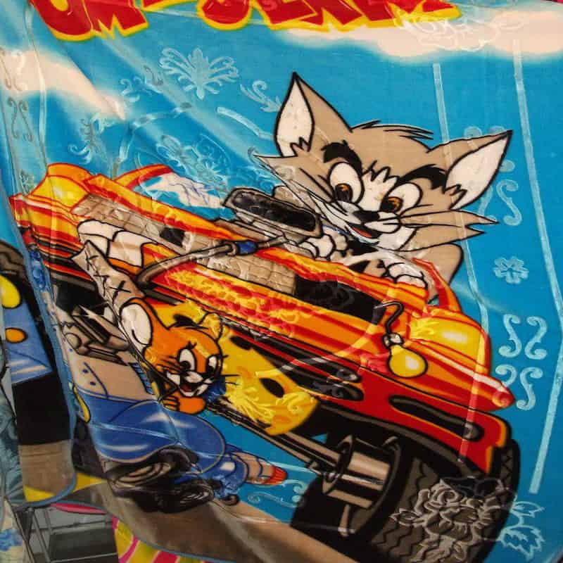 پتو عروسکی شادیلون؛ عروسکی زیبا کارتونی 2 مدل (ژله ای نازک)