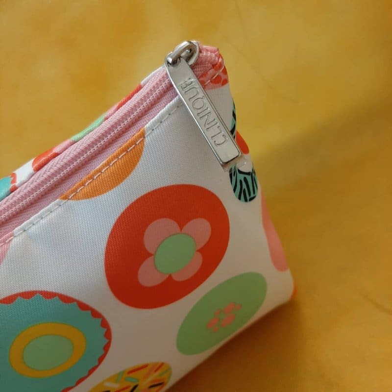 کیف آرایشی کلینیک؛ پارچه ای بنفش صورتی قرمز تولید America