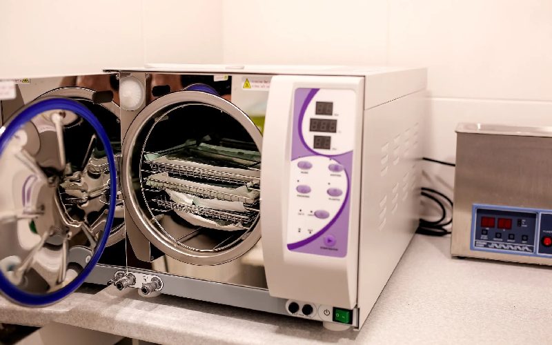 دستگاه اتوکلاو کوچک؛ ضدعفونی کننده ابزار کاربرد (شیمیایی غذایی)