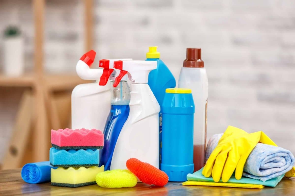 محصولات شوینده جدید؛ قوطی پلاستیکی مقوایی نایلونی لکه بری قوی