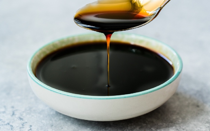 شیره پنج میوه؛ خرما انگور توت سیب انجیر Vitamin