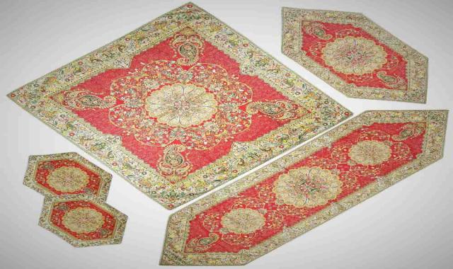 رومیزی ترمه طرح افشار؛ آبی قرمز 3 جنس کرک پشم ابریشم