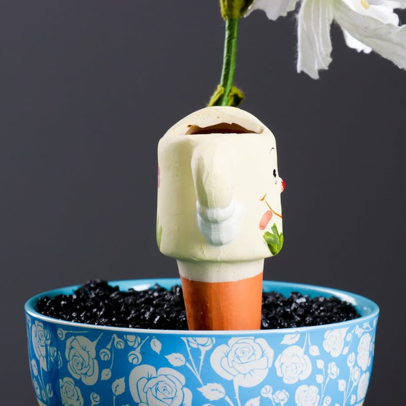 آبخوان ایران؛ میله ای مخروطی 2 جنس سفالی پلاستیکی aquifer