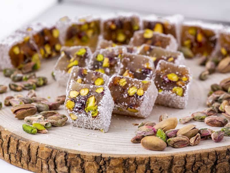 گز اصفهان در تبریز؛ آردی پسته ای بادامی طعم شیرین