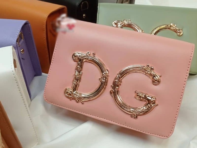 کیف d&g؛ اسپرت مجلسی 2 رنگ قهوه ای مشکی وزن سبک