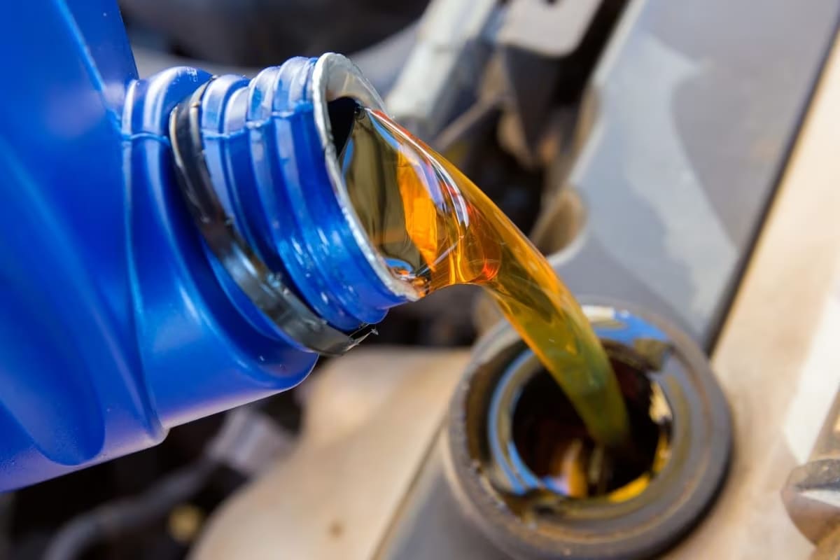 روغن موتور کانادا لوبریفنت؛ سنتتیک روغنکاری موتور گرانروی (10 40)