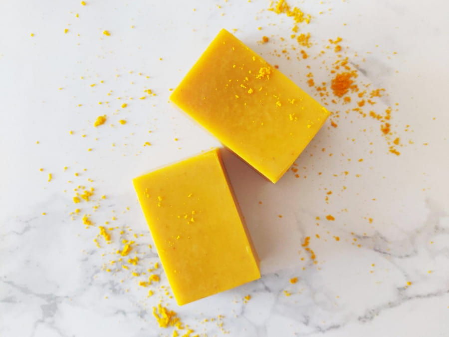 صابون زردچوبه در بازار؛ رفع آکنه مرطوب کننده ضد لک 2 نوع پوست معمولی چرب