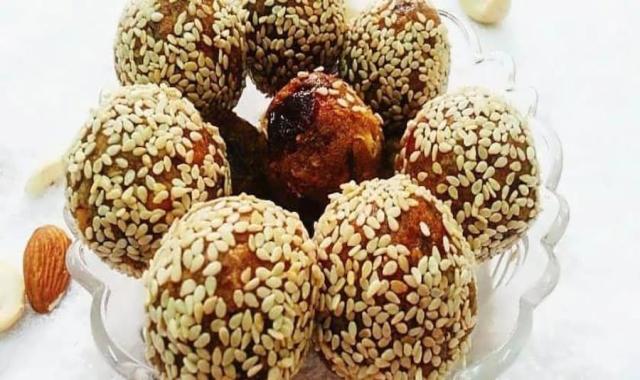 توپک خرمایی با آرد؛ جوانساز پوست پتاسیم منگنز آهن (900) گرم