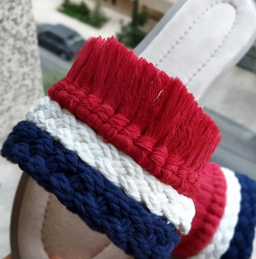 صندل مکرومه گیس بافت (دمپایی) کرمی قرمز آبی صورتی جنس زیره Plastic