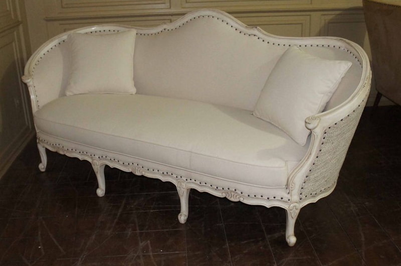 مبل کویین فرانسوی؛ چوب راش عدم تغییر رنگ مقاوم