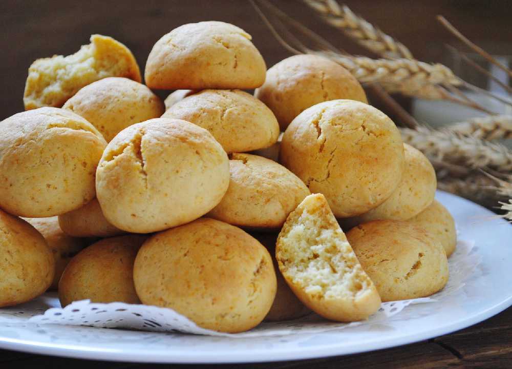 کلوچه سنتی ترکمنی (سوغاتی) مرغوب مواد درجه یک روغن گیاهی