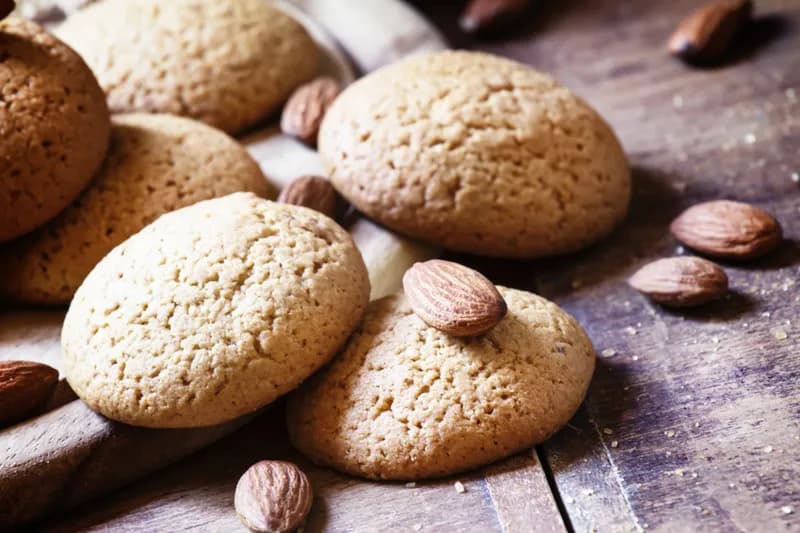 کلوچه عسلی نادری (شیرینی وافلی) تقویت سیستم ایمنی بسته بندی 24 عددی