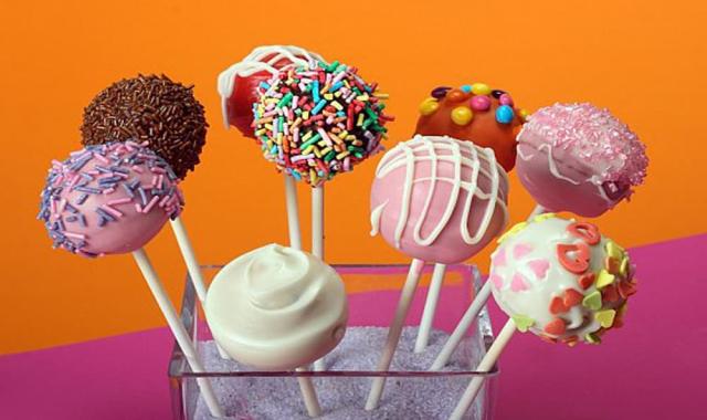 آبنبات چوبی بسته ای؛ لیمویی توت فرنگی آلبالویی ترش ملس 1 عددی