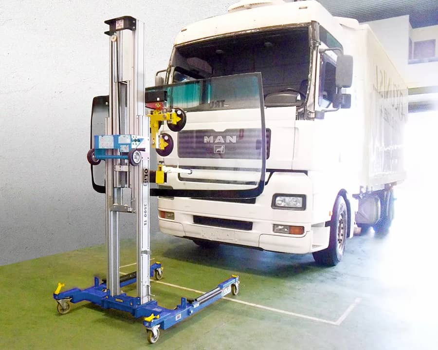 شیشه جلو ماشین سنگین؛ دودی p.v.b معمولی دارای قابلیت ترمیم