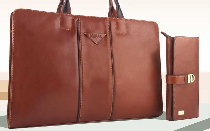 کیف چرم زنانه مارال؛ گاوی بزی گوسفندی دارای طرح رنگبندی متنوع