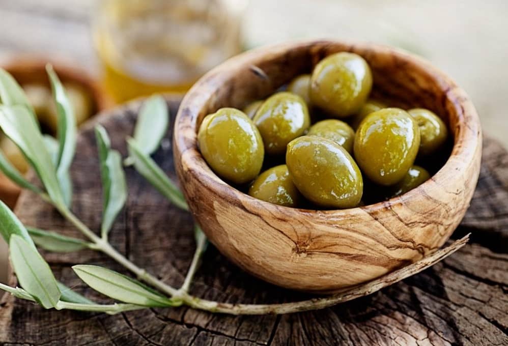 زیتون طارم و رودبار؛ هسته دار بی دانه درشت حاوی آهن ویتامین E