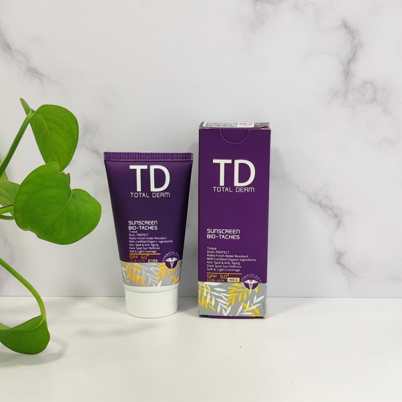 شوینده توتال درم؛ ژل تیوپی 2 رایحه گل میوه ای