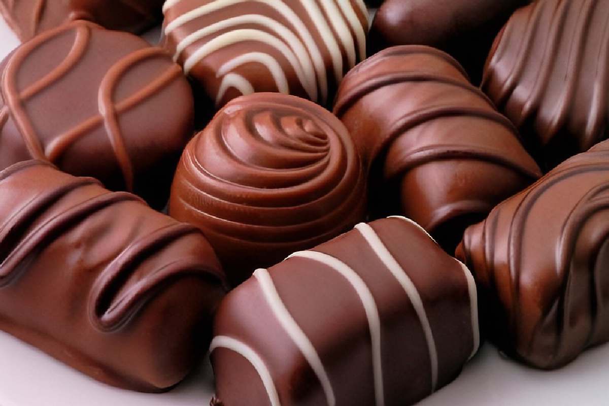 شیرینی شکلاتی تابه ای؛ مغزدار بدون فر بافت ترد (میان وعده کامل)