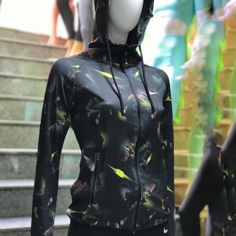 لباس ورزشی زنانه نایک؛ کشسان 4 رنگ مشکی سفید طوسی صورتی راحت