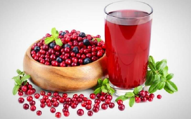 شربت زرشک؛ ترش درمان کم خونی تصفیه کبد ویتامین C