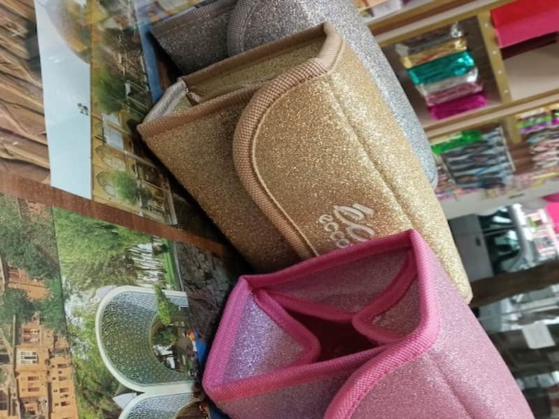 کیف لوازم آرایش رولی؛ برزنت ضد آب مسافرتی مهمانی Rolly