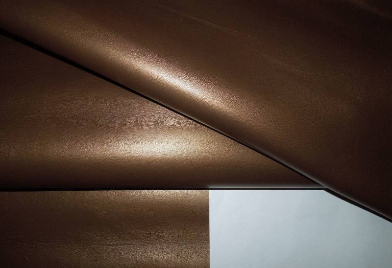 چرم خاوران تبریز؛ ضخامت بالا مقاوم تغییر دما تولید کیف کفش ساخت ایران Khavaran leather