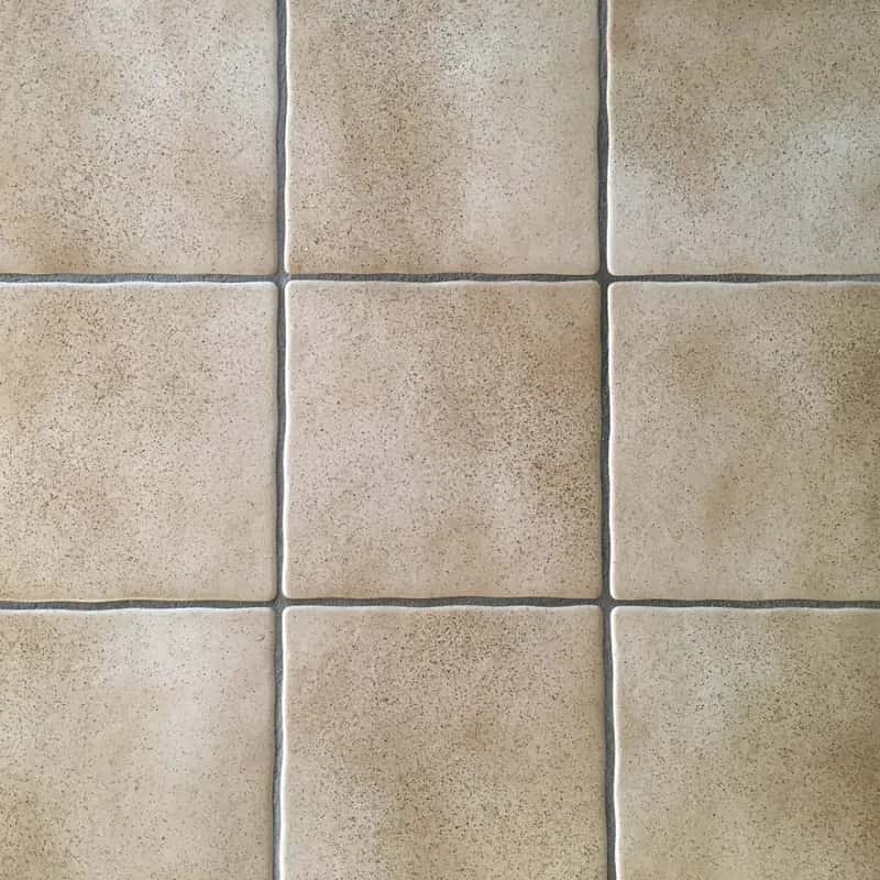 کاشی و سرامیک ماهان سرام؛ کف پوش ساختمان مشکی سفید ceramic