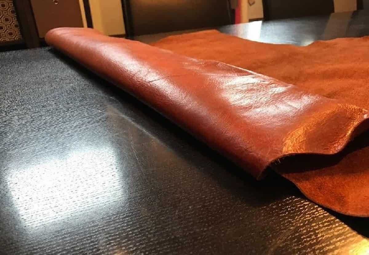 چرم خام در کرج؛ اصیل اسپرت آستر دوز 2 نوع گاو گوسفند Karaj