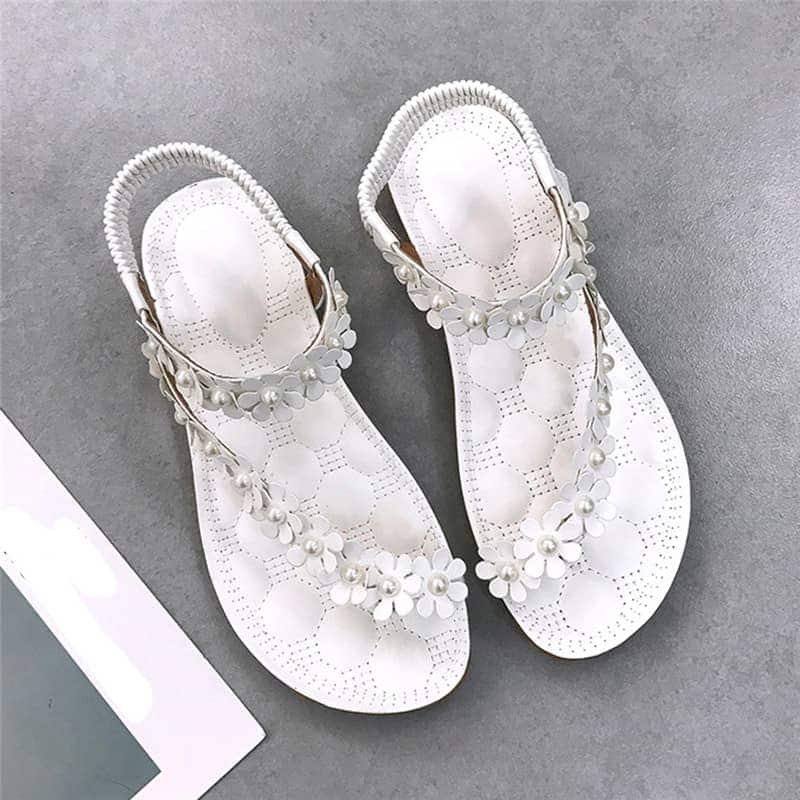 صندل انگشتی لژدار؛ چرم پاشنه یکسره 3 سانتی متری