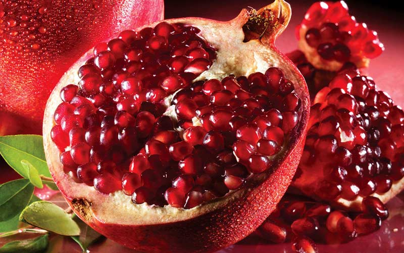 انار شیرین قرمز؛ درشت آبدار طبع گرم (تقویت بدن) حاوی Antioxidants