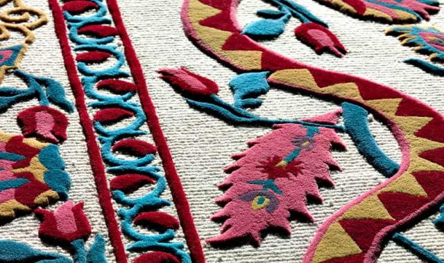 فرش دستباف 9 متری اردکان؛ ابریشم کرک بافت گره فارسی 30 رج