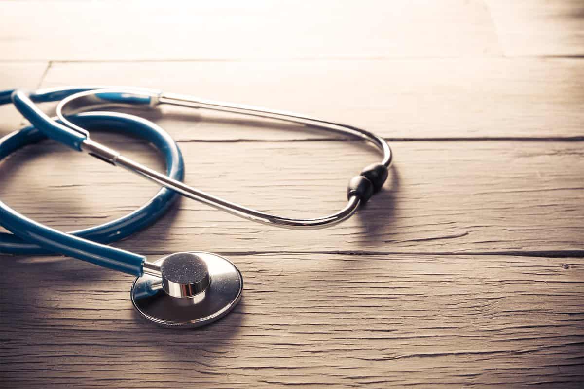 گوشی پزشکی microlife؛ مدرن سوئیسی 2 جنس آلومینیومی برنجی دارای ضمانتنامه