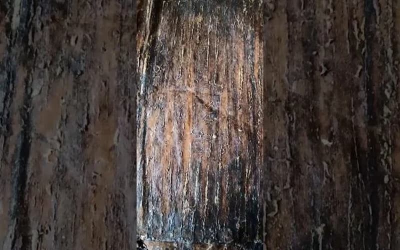 سنگ تراورتن سیلور چرمی؛ ضد سایش (بژ سفید کرم) متخلخل