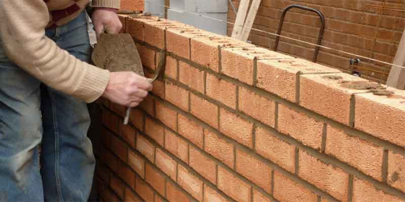 آجر فشاری میاندواب؛ قرمز نارنجی زرد 4 ماده خاک رس ماسه آهک مصالح بتونی