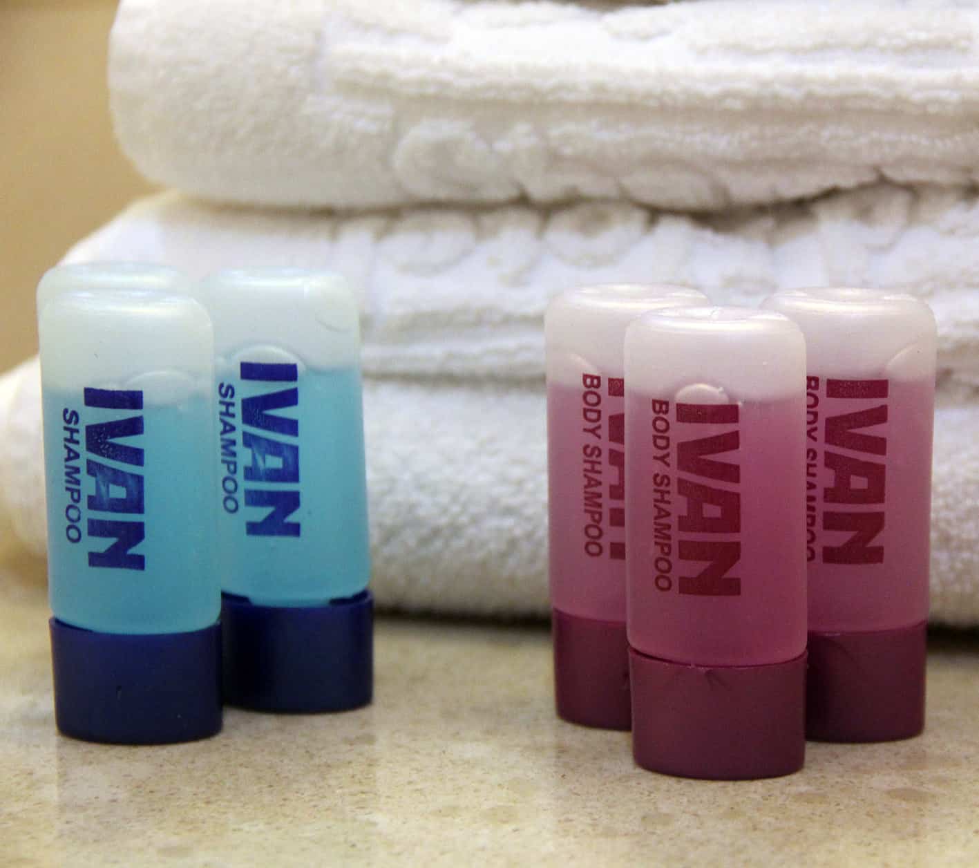 شامپو و صابون هتلی ایوان Ivan سنتی صنعتی خوشبو لاکچری 60 گرمی