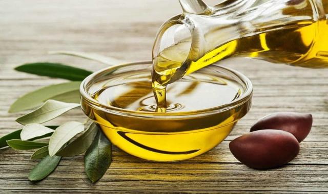 روغن زیتون بکر سفیدرود؛ مصارف خانگی تلخ تصفیه شده 450 گرم Oil