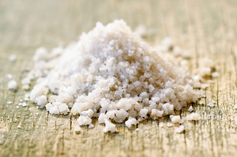 نمک درشت؛ کریستالی بسته بندی استوانه ای مناسب پخت شیرینی مخصوص Salt