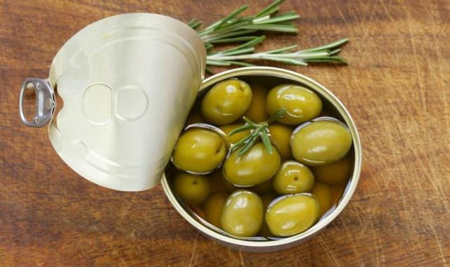 زیتون کنسروی ممتاز؛ ارگانیک یکدست بدون زدگی حاوی امگا 3