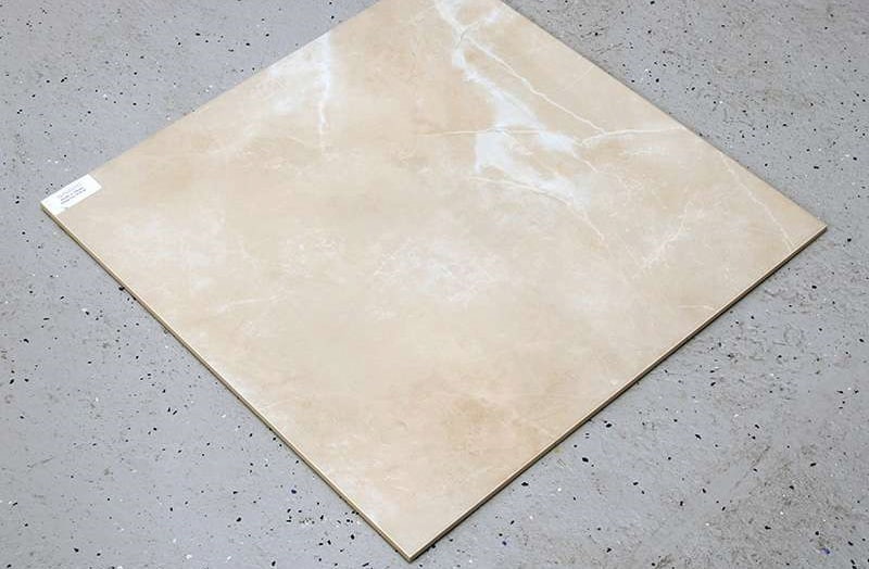 کاشی و سرامیک پردیس یزد؛ خاک رس سیلیکون 3 رنگ مشکی قهوه ای white