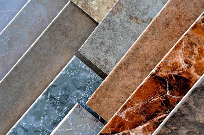 کاشی و سرامیک ناز سرام میبد؛ طرح دار ساده مدل پارکت ابعاد 70*140